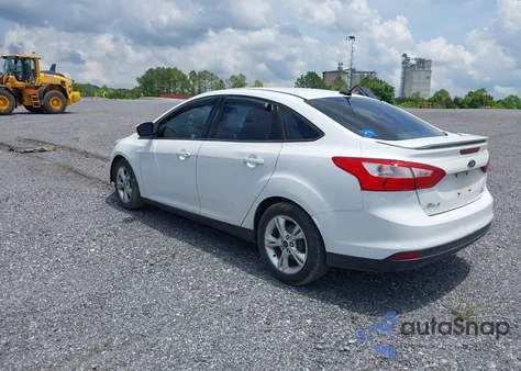 2014 Ford Focus Se из США, поврежденный, VIN 1FADP3F29EL189721